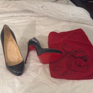 Classic Christian Louboutin 5 inch heels